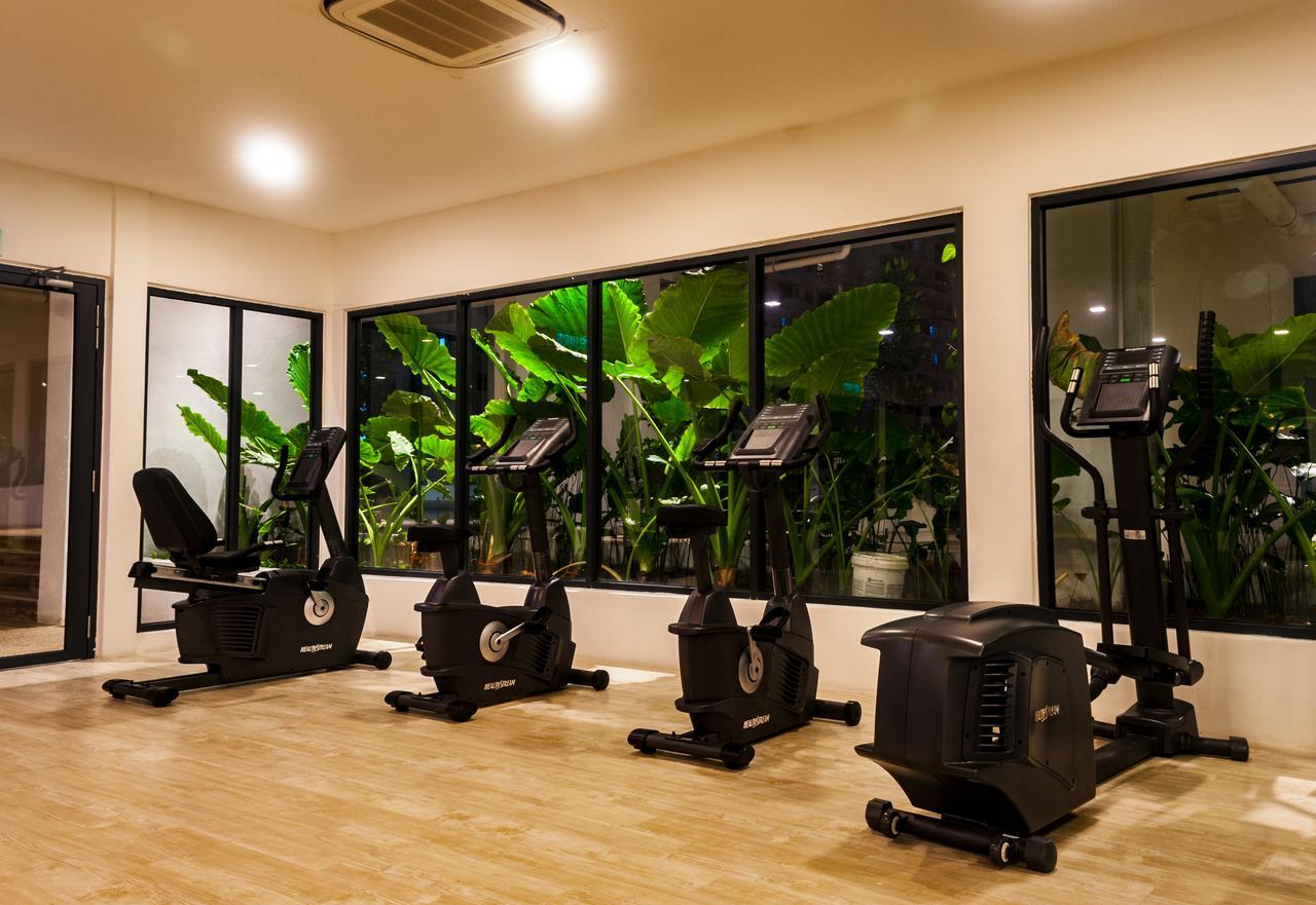 Lazy Traveler'S Suite By D Imperio Homestay จอร์จทาวน์ ภายนอก รูปภาพ