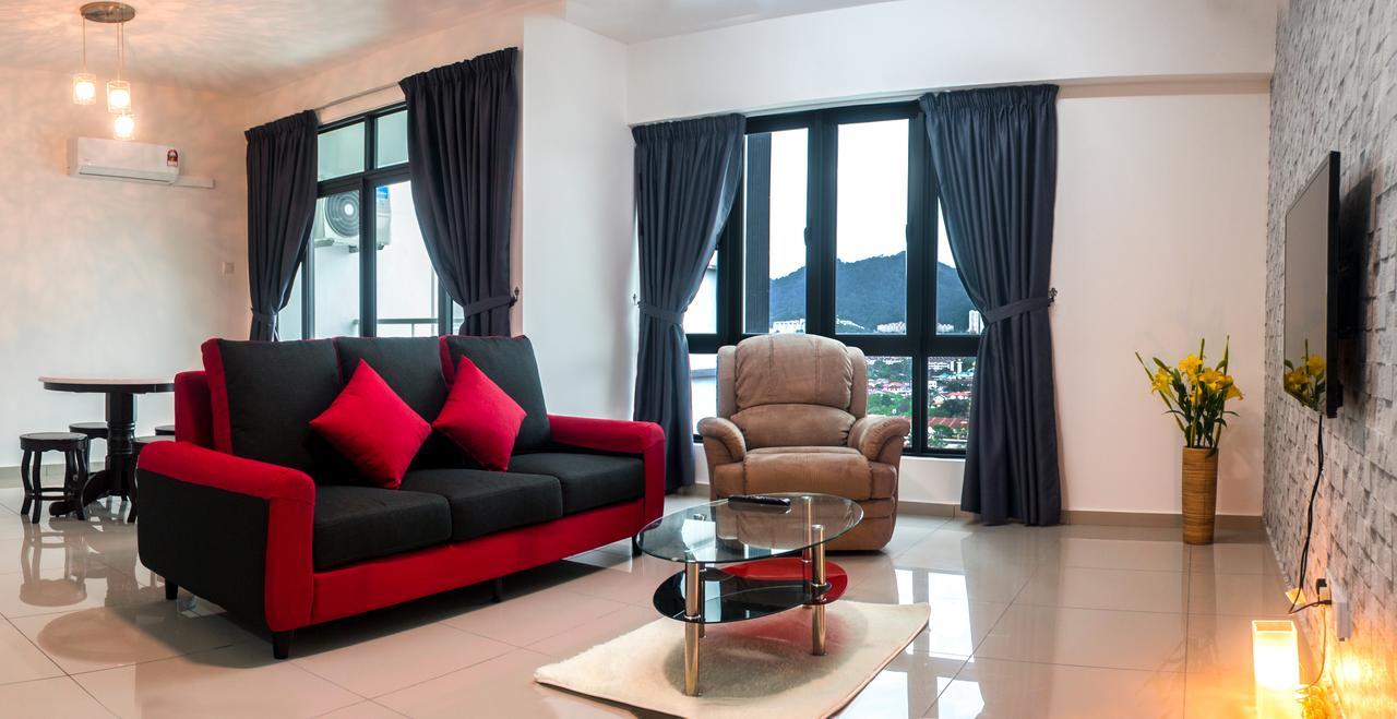 Lazy Traveler'S Suite By D Imperio Homestay จอร์จทาวน์ ภายนอก รูปภาพ